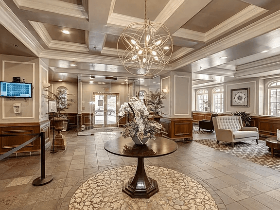 Philadelphia Apartment: 1512 Spruce St