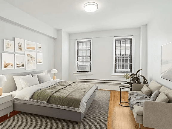 Philadelphia Apartment: 2220 Walnut St