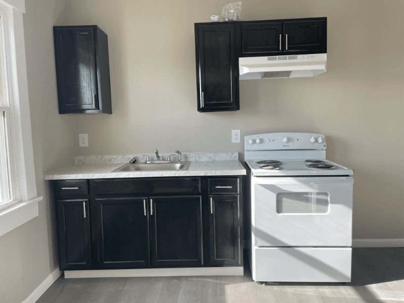 Dayton Multiplex: 912 Riverview Terrace