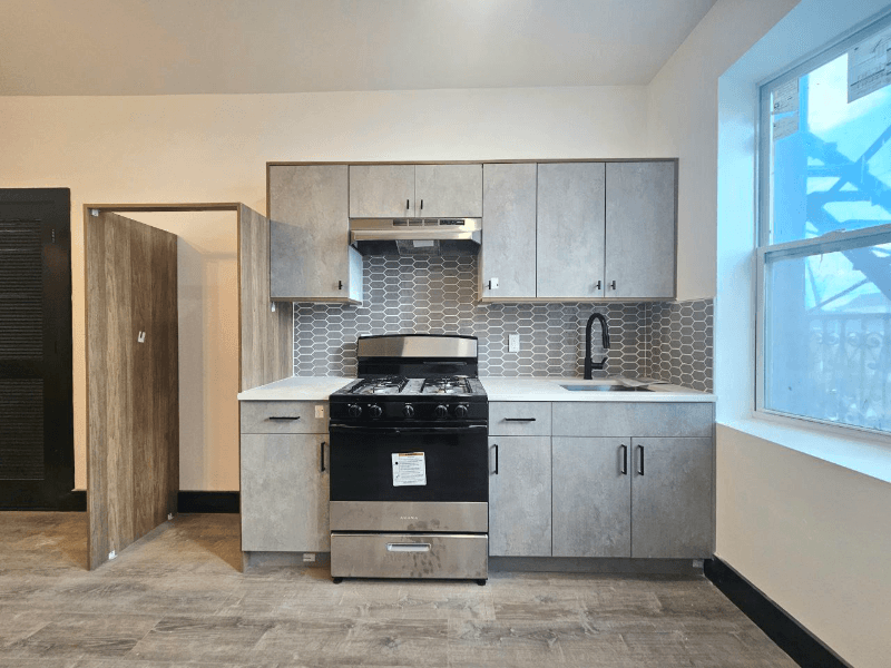 newark Apartment: 11 thomas st
