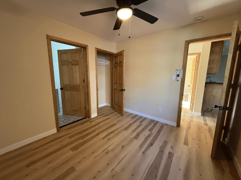 Los Angeles Single Room: 1628 W 24th St, Los Angeles, CA 90007