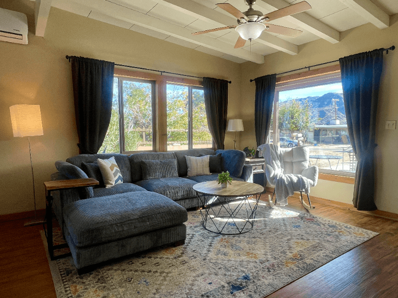 Twentynine Palms House: 71590 Juanita Dr