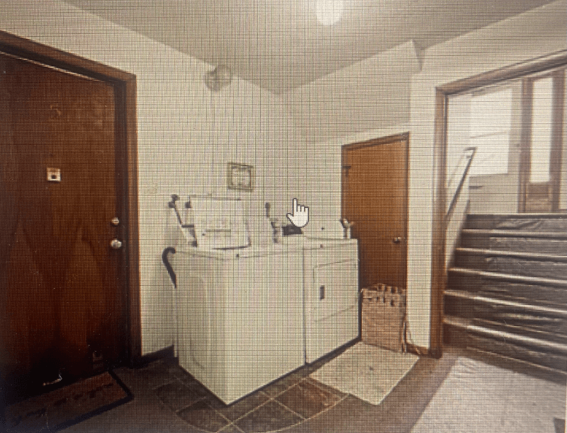 Cedar Rapids Apartment: 1400 7th Avenue SW