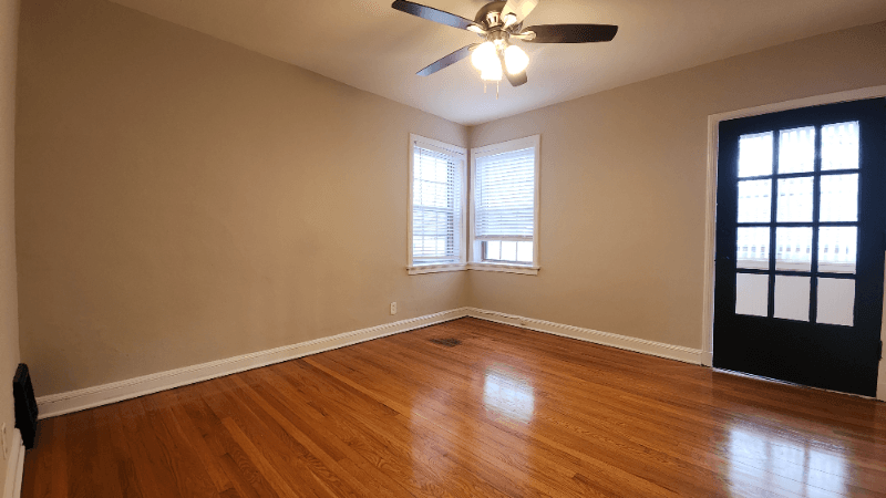 Saint Louis Apartment: 6304 Bancroft Ave