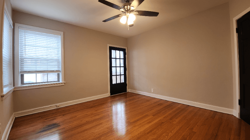 Saint Louis Apartment: 6304 Bancroft Ave