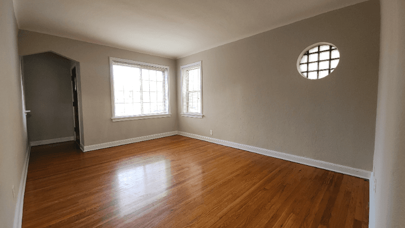 Saint Louis Apartment: 6304 Bancroft Ave