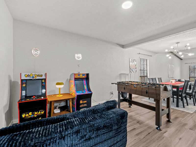 Carrollton House: 2235 E Peters Colony Rd
