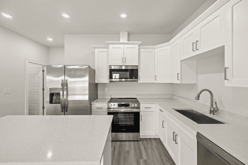 Fort Myers Apartment: 14985 Sunset Eve LP