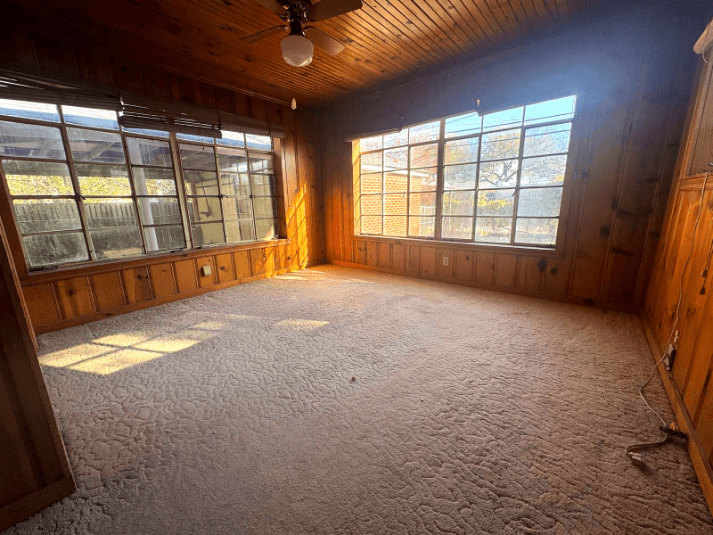 San Angelo House: 2309 Houston St