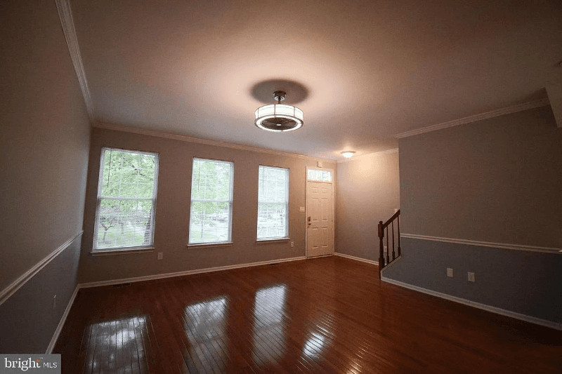 Centreville Townhome: 6413 McCoy Road