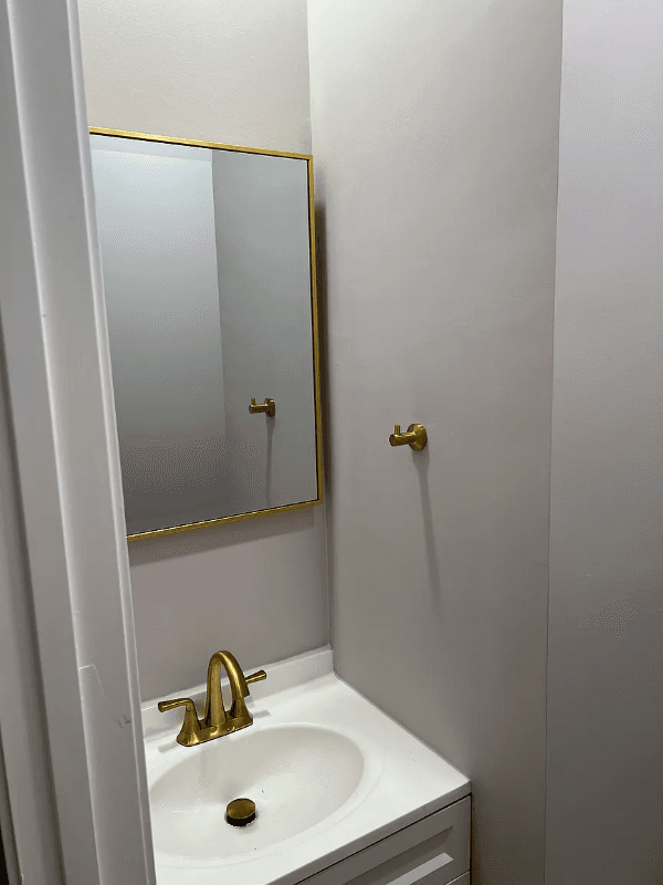Centreville Townhome: 6413 McCoy Road