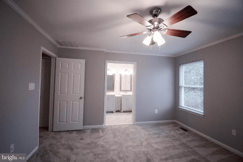 Centreville Townhome: 6413 McCoy Road