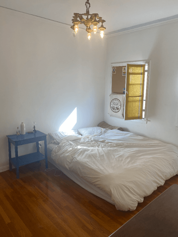 Los Angeles Apartment: 414 N Sycamore Ave