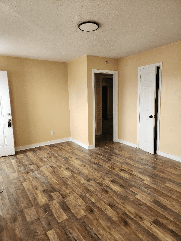Gray Court Condo: 4835 N Old Laurens Rd