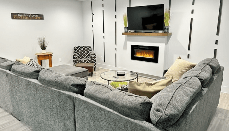Snellville House: 2393 Highpoint Road