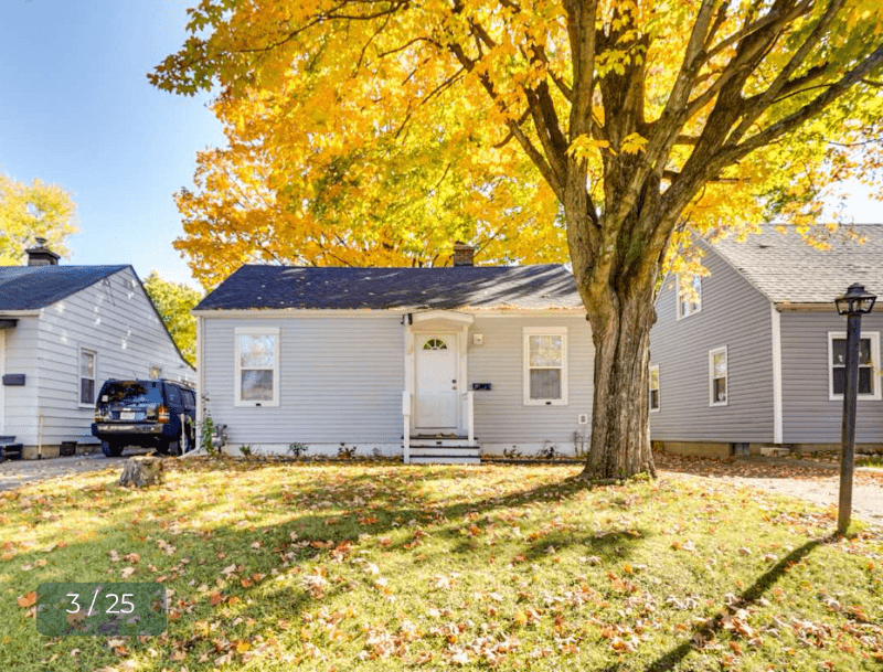Columbus House: 2628 Hiawatha St