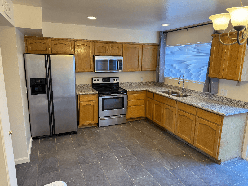 Yuma Townhome: 2803 S 1st Ave