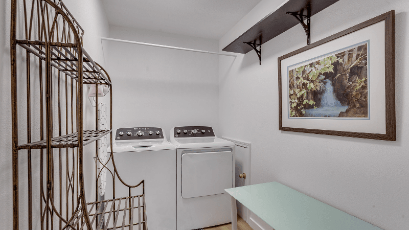 Beaverton Townhome: 15270 SW Springdale Ct