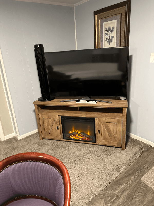 Arlington Apartment: 1504 N. F