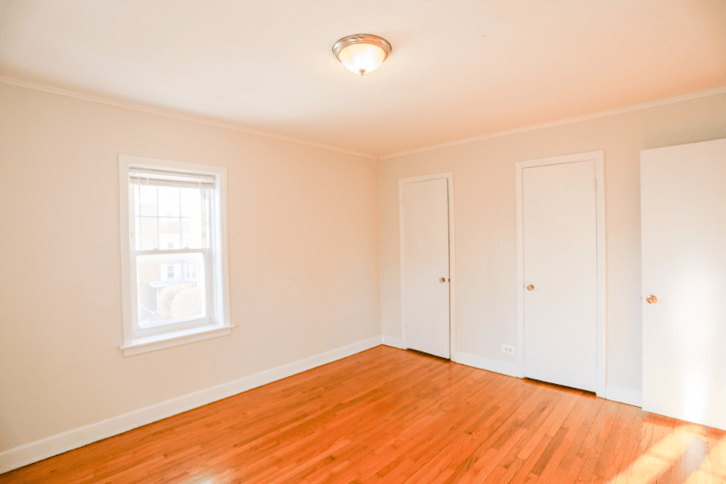 Evanston Apartment: 1217 Harvard Terrace