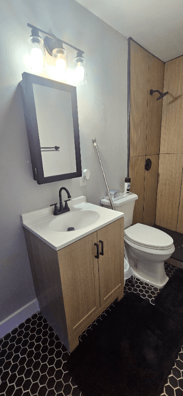 Riviera beach House: 1448 w 31st