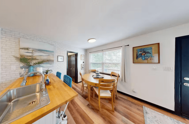 Hot Springs Townhome: 112 Mccurry Terrace