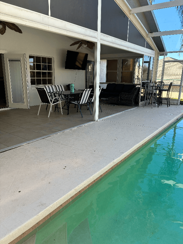 Minneola House: 867 Park Valley Cir