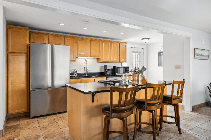 Portland Townhome: 103 Gray St