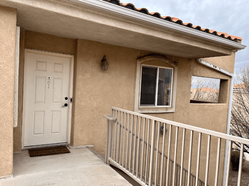 Albuquerque Condo: 6800 Vista Del Norte Rd NE