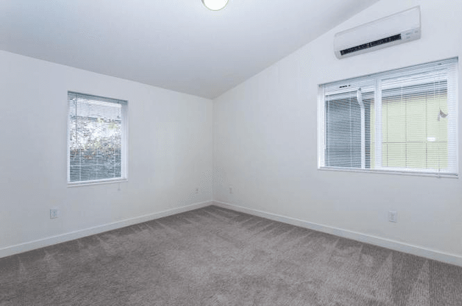 Seattle House: 12672 60th Ave S