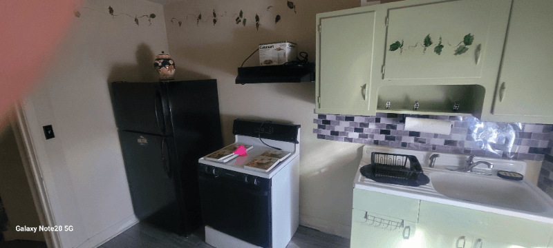 Baltimore Apartment: 0000 Linwood Ave