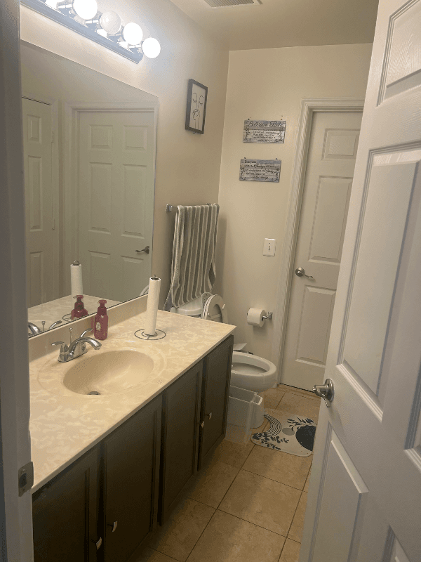 Germantown Single Room: 18705 Sparkling Water Dr