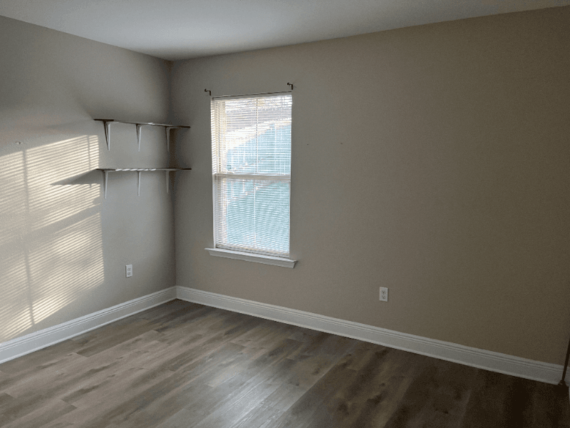 Gulfport House: 18169 Cardinal Ln