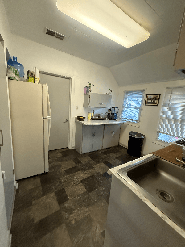 Waukesha Townhome: 814 Beechwood