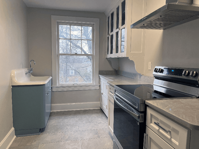 Lexington Multiplex: 458 E Maxwell St