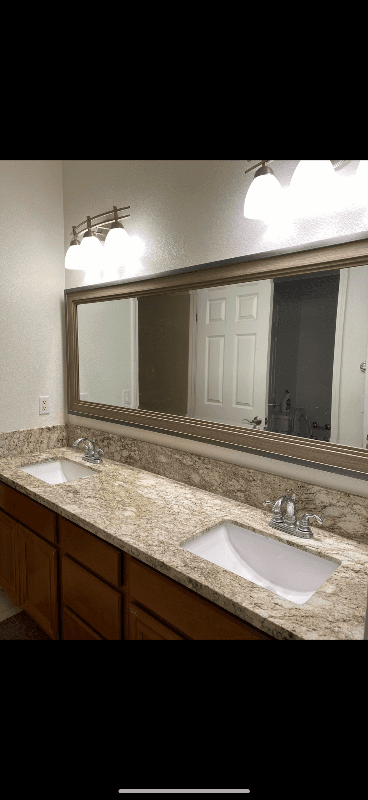 Eastvale Single Room: 13238 wooden gate way
