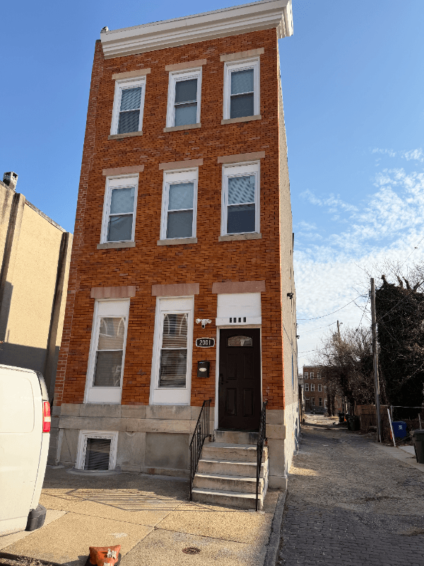 Baltimore Townhome: 2001 Boone Street