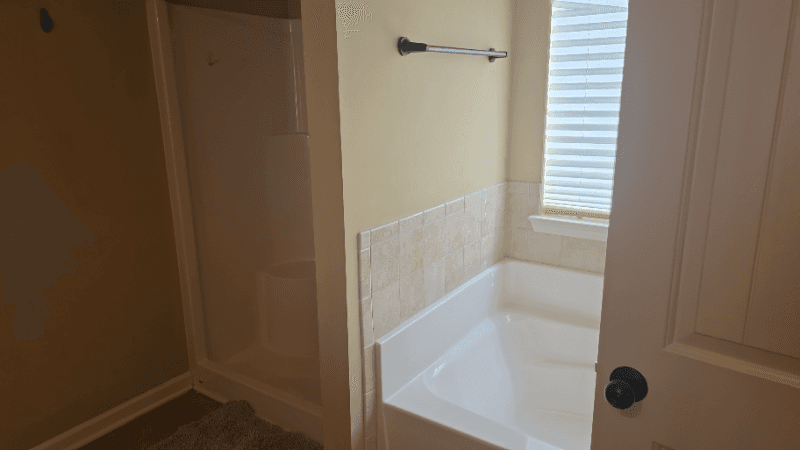 Augusta Single Room: 2797 Huntcliffe Dr