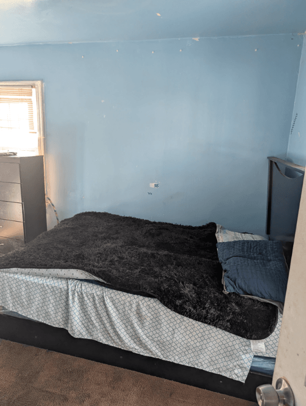 Los Angeles Single Room: 6712 10th Ave