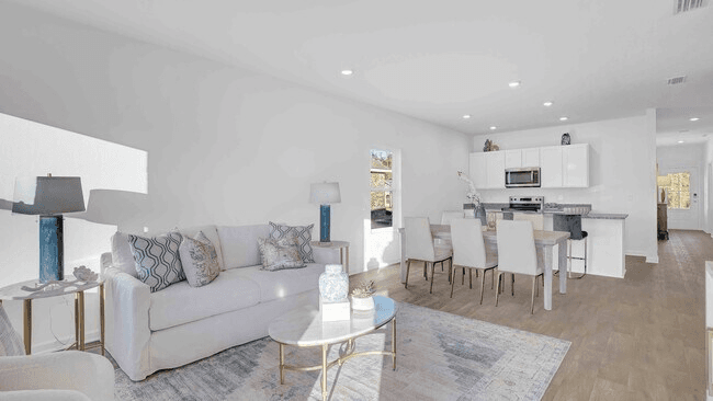 Foley House: 13634 LOGAN PLACE