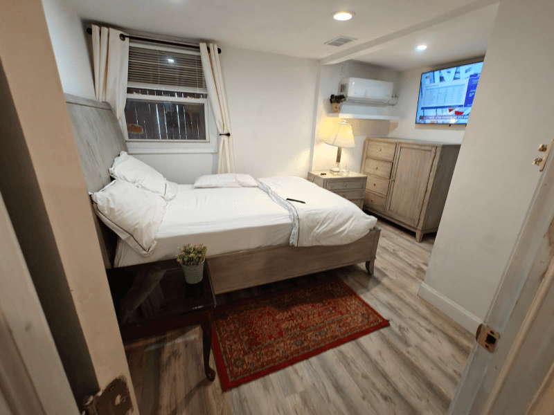 Oxon Hill Single Room: 146 Onondaga Dr