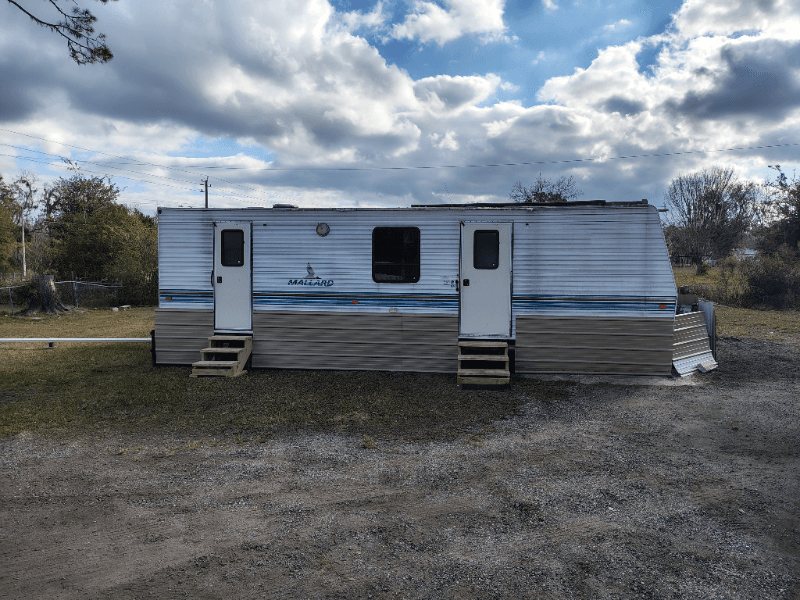 Lake City House: 132 NW Deer Run Gln