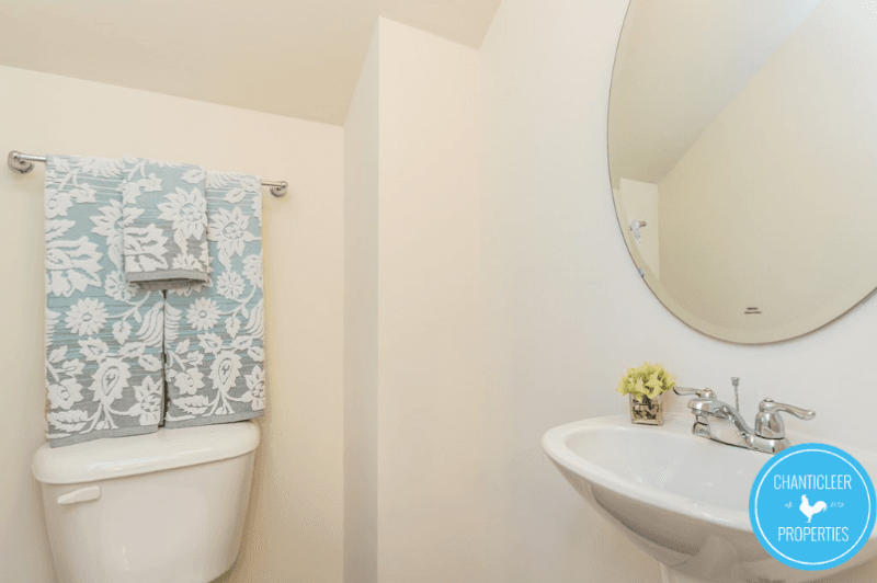 Raleigh Townhome: 3550 Aldie Court, Raleigh, NC 27610
