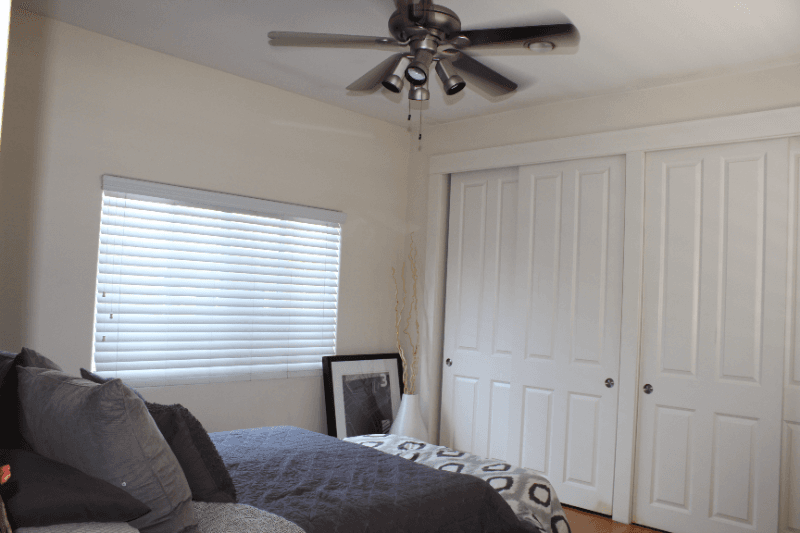 Long Beach Apartment: 3632 E 2nd Street