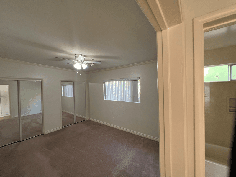 Burbank Apartment: 1523 Scott Road