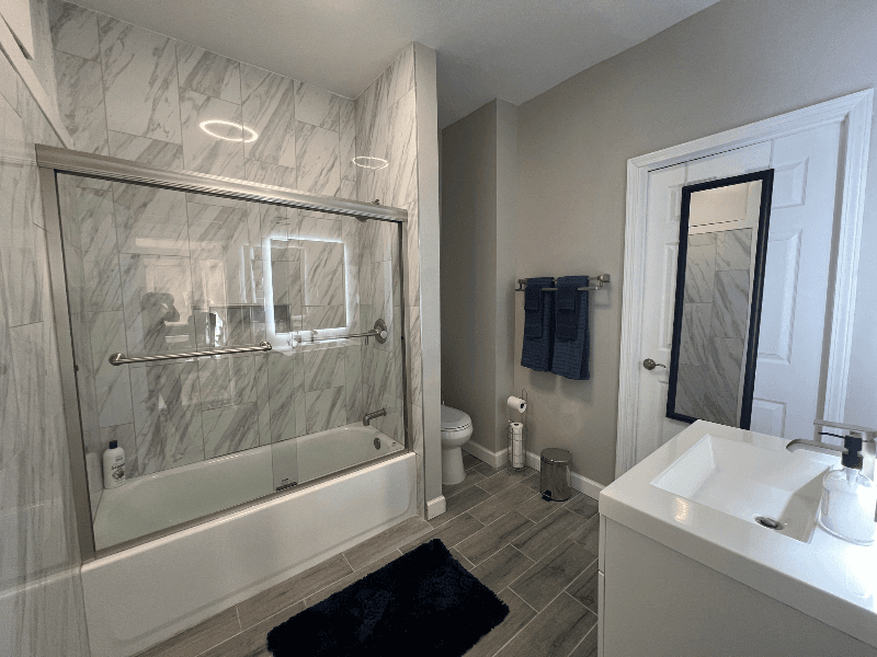 Cincinnati House: 5112 Ravenna