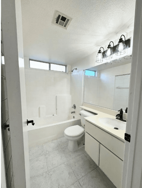 palmdale Single Room: 37727 harvey st