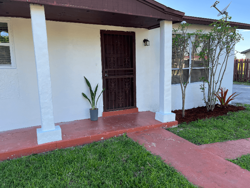 Miami Gardens House: 195 Street, NW 42 Ave