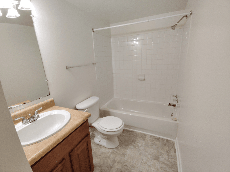 Lynchburg Apartment: 600 Reusens Road