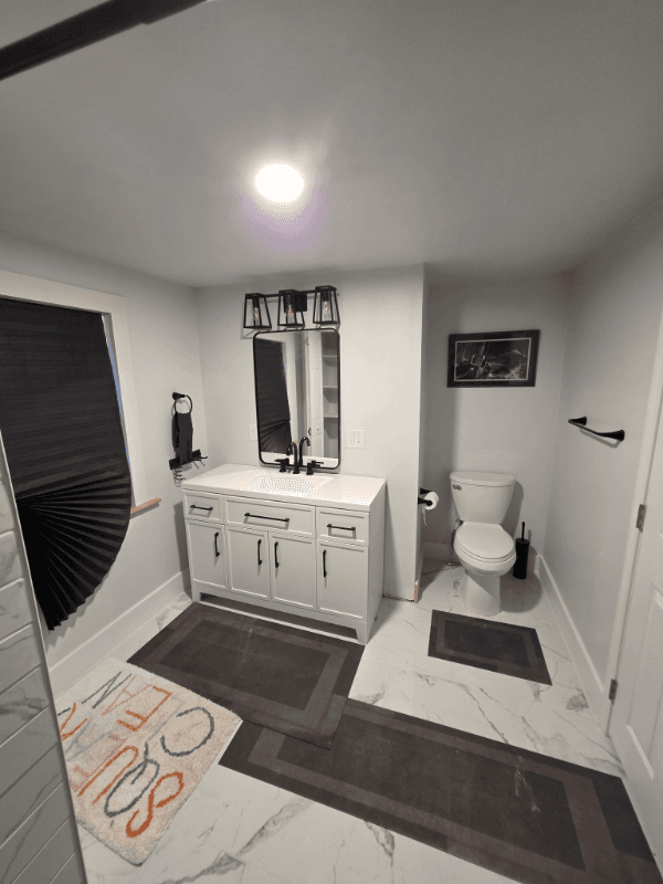 Sanford Single Room: 134 School St - Single Room